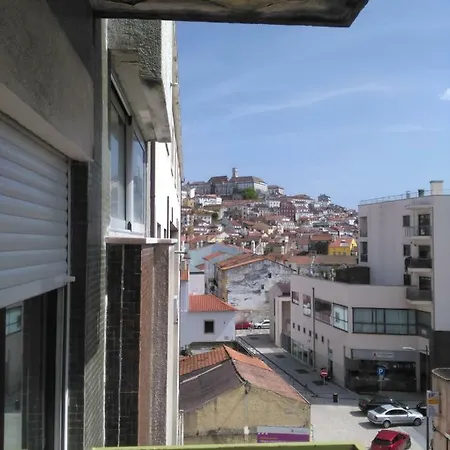 Simoes De Castro Flat
