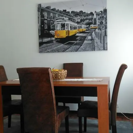 아파트 Simoes De Castro Flat *